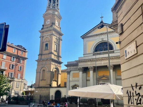 appartamento in vendita a Milano in zona Piazzale Lodi
