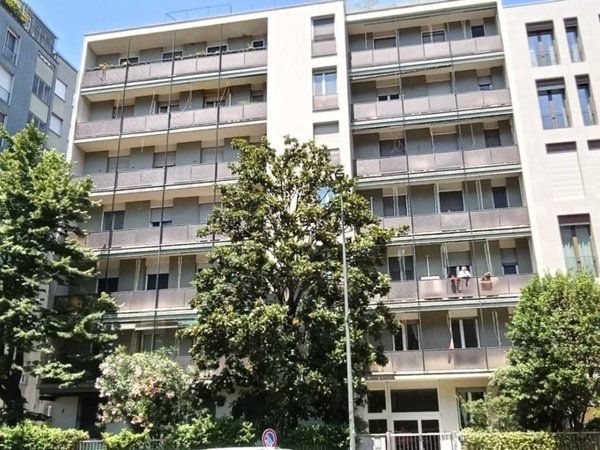 appartamento in vendita a Milano in zona Il Portello