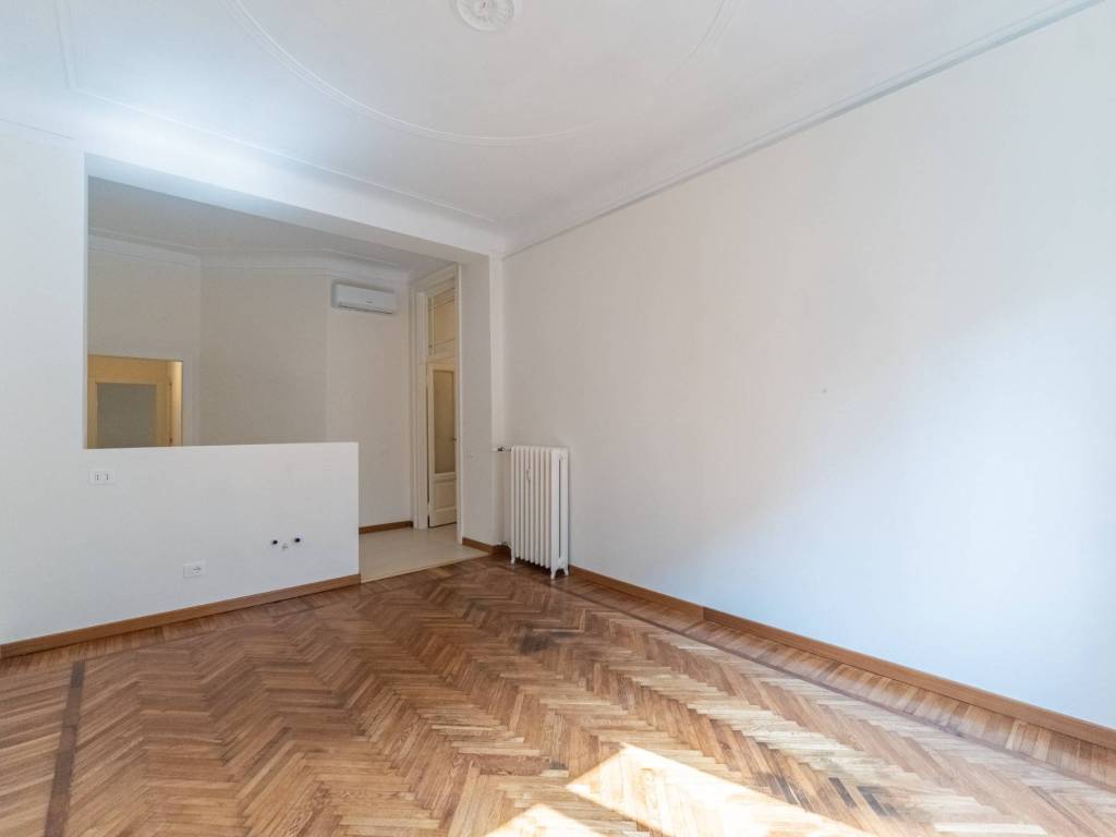 appartamento in vendita a Milano in zona Solari