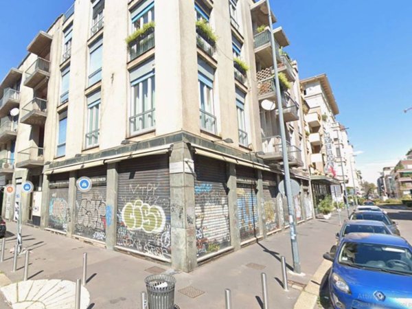 negozio in vendita a Milano in zona Centro Direzionale