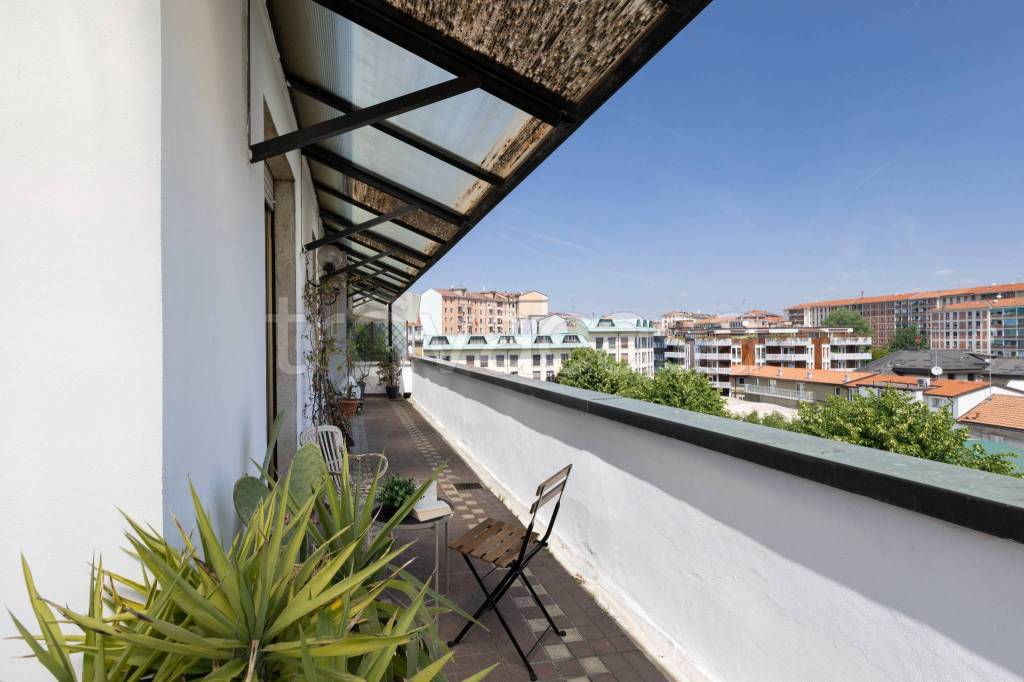 appartamento in vendita a Milano in zona Corvetto