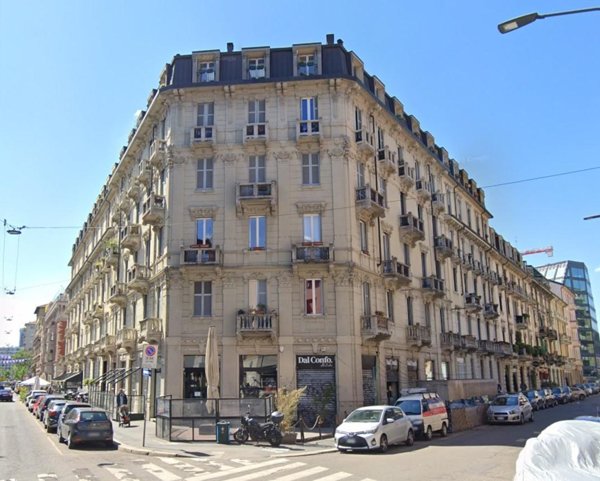 appartamento in vendita a Milano in zona Porta Garibaldi