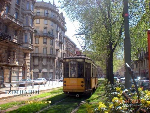 negozio in vendita a Milano in zona Porta Romana