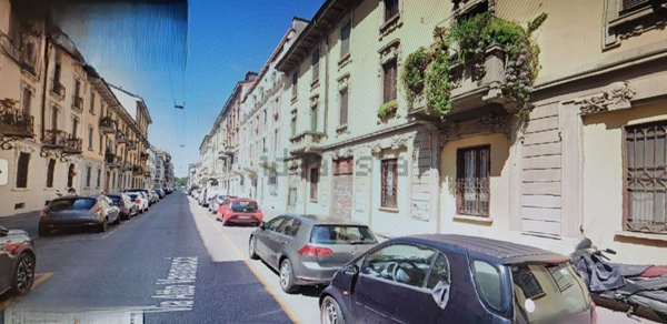 appartamento in vendita a Milano in zona Porta Romana