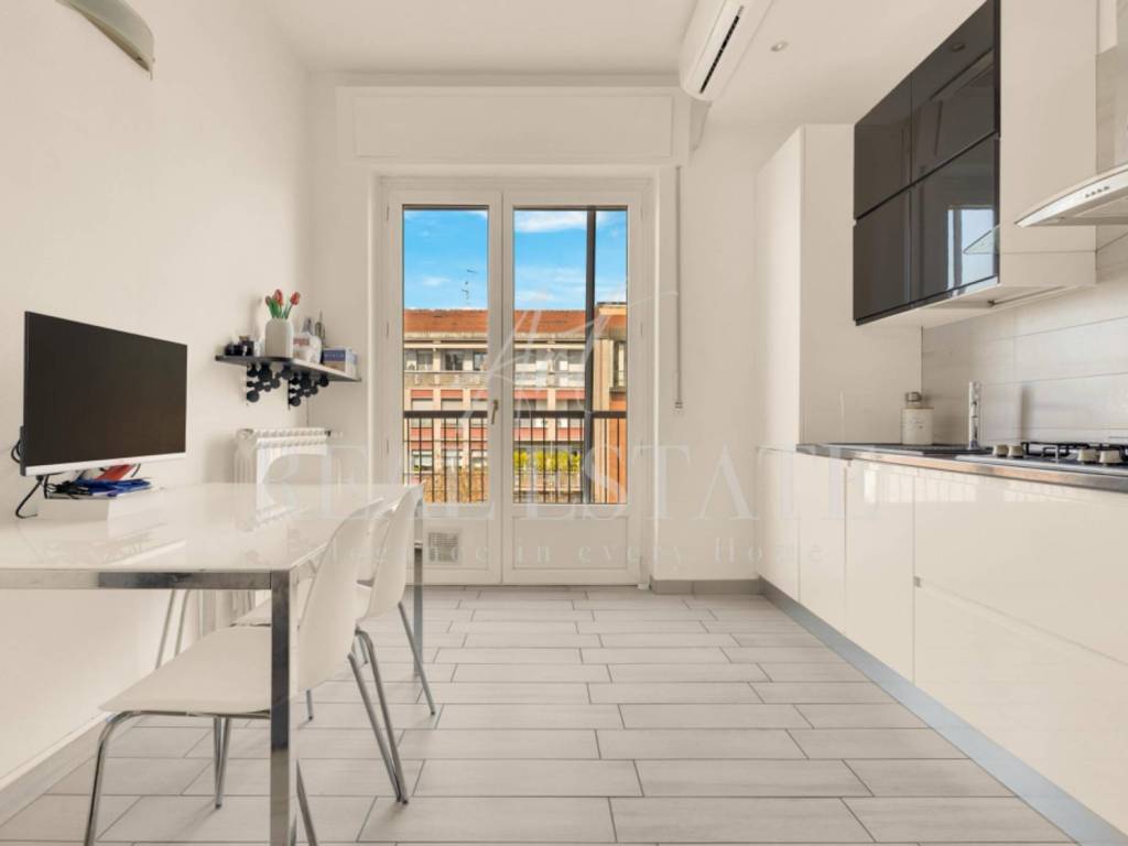 appartamento in vendita a Milano in zona Isola