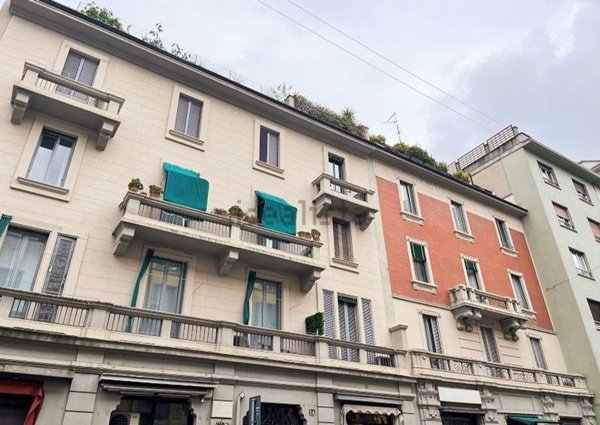 appartamento in vendita a Milano in zona Sempione