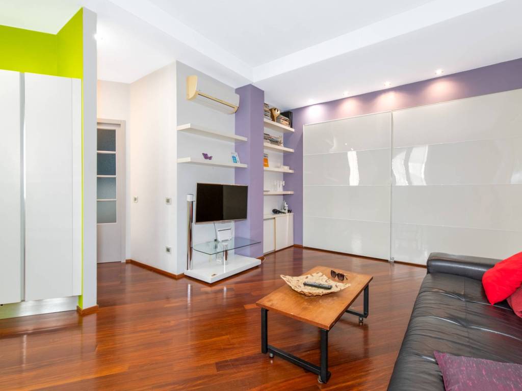 appartamento in vendita a Milano in zona Città Studi