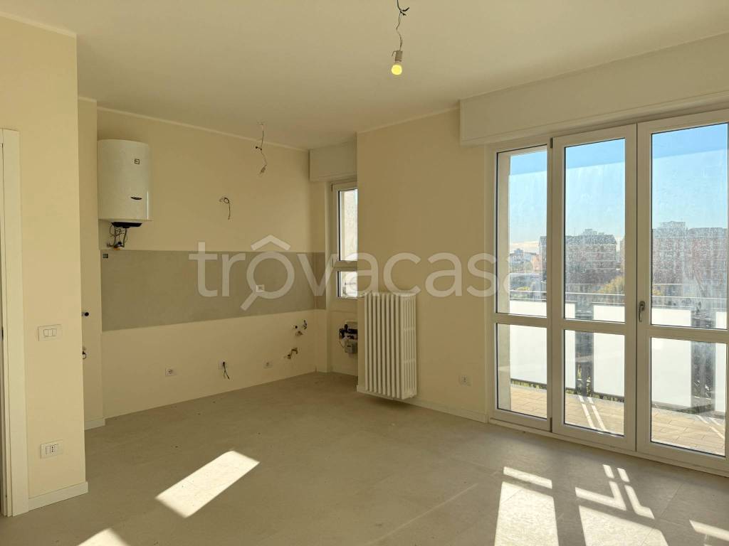 appartamento in vendita a Milano in zona Lorenteggio