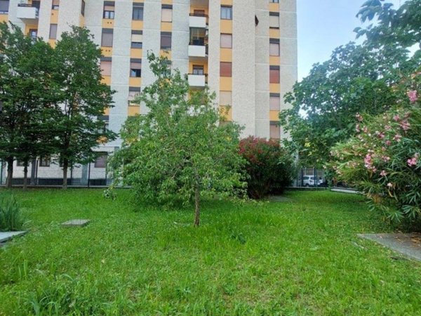 appartamento in vendita a Milano in zona Corvetto