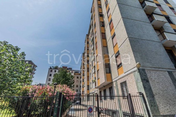 appartamento in vendita a Milano in zona Corvetto