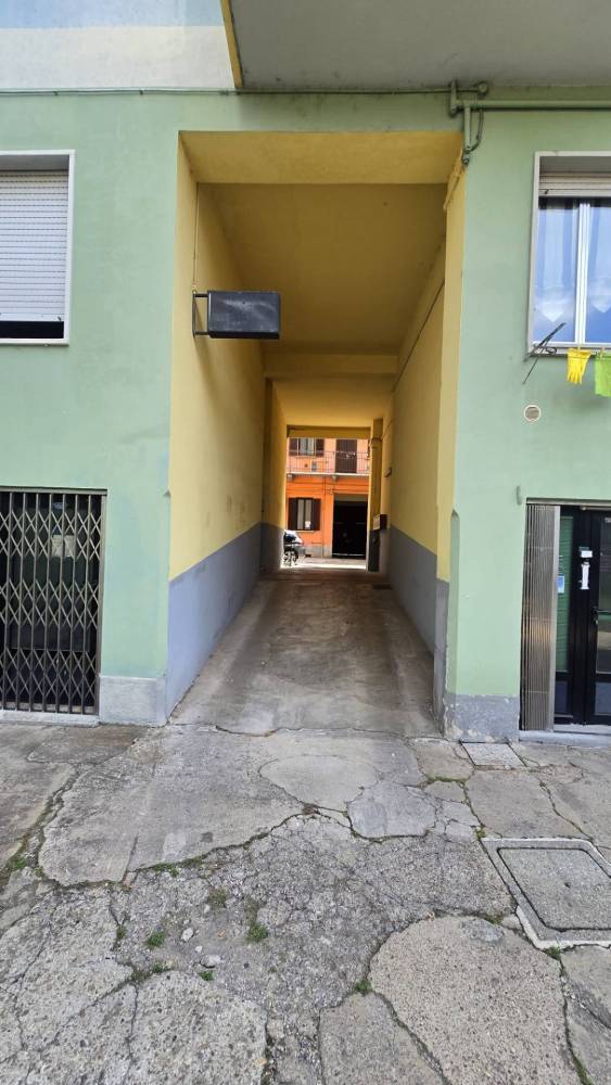 trivano in vendita a Milano in zona Baggio