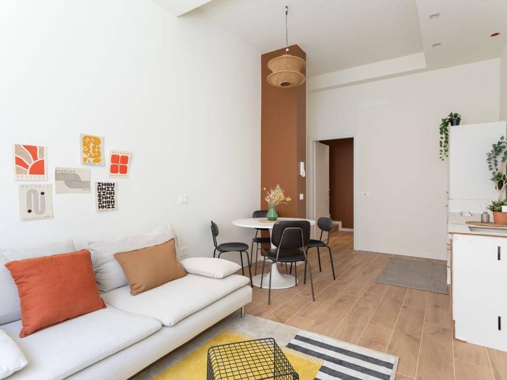 appartamento in vendita a Milano in zona Città Studi