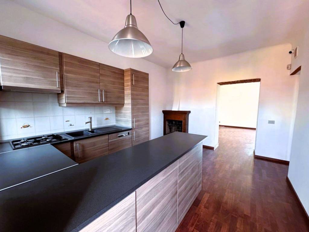 appartamento in vendita a Milano in zona Porta Vittoria