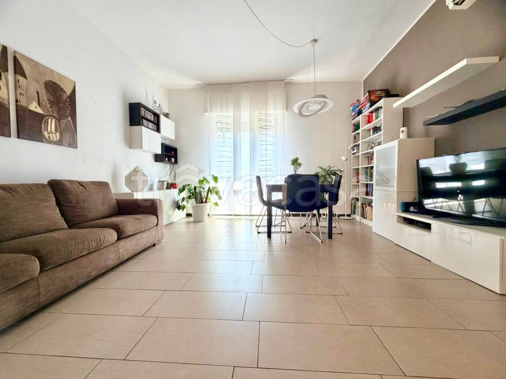 appartamento in vendita a Milano in zona Città Studi