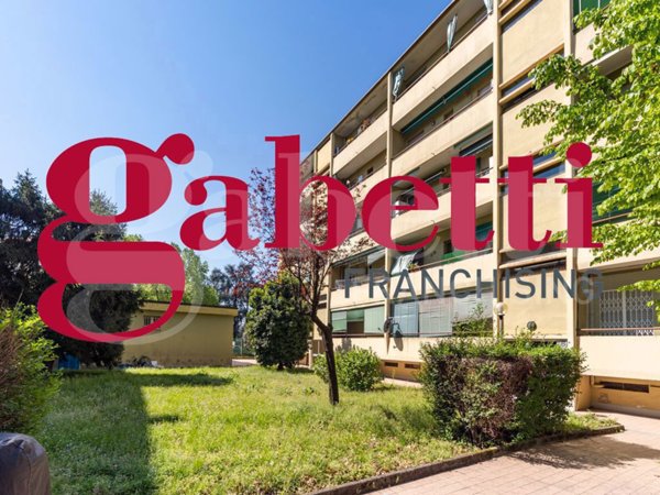 appartamento in vendita a Milano in zona Prato Centenaro