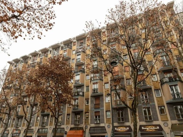appartamento in vendita a Milano in zona Isola