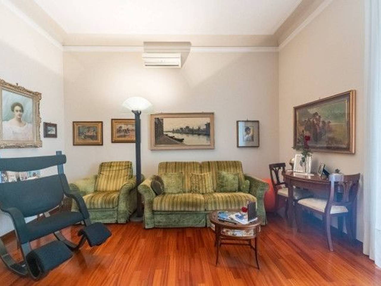 appartamento in vendita a Milano in zona XXII Marzo