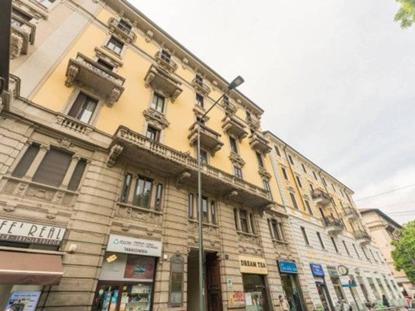appartamento in vendita a Milano in zona XXII Marzo