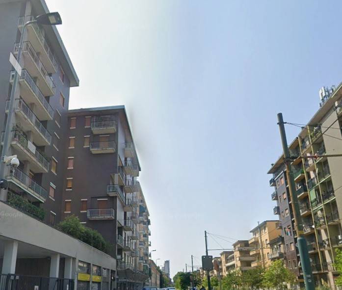 appartamento in vendita a Milano in zona Barona