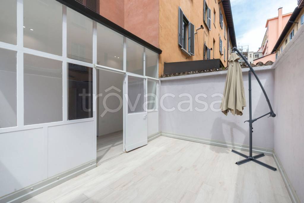 appartamento in vendita a Milano in zona Piazzale Lodi