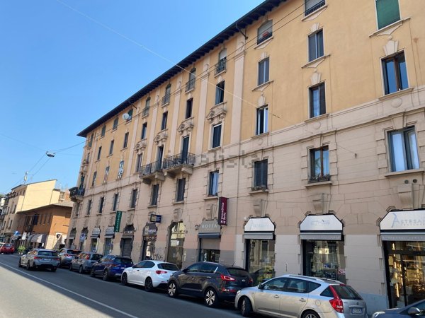 appartamento in vendita a Milano in zona Affori