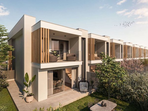 casa indipendente in vendita a Milano in zona Adriano