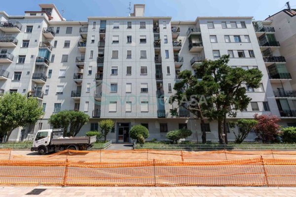 appartamento in vendita a Milano in zona Corvetto