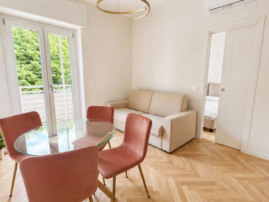 appartamento in vendita a Milano in zona Isola