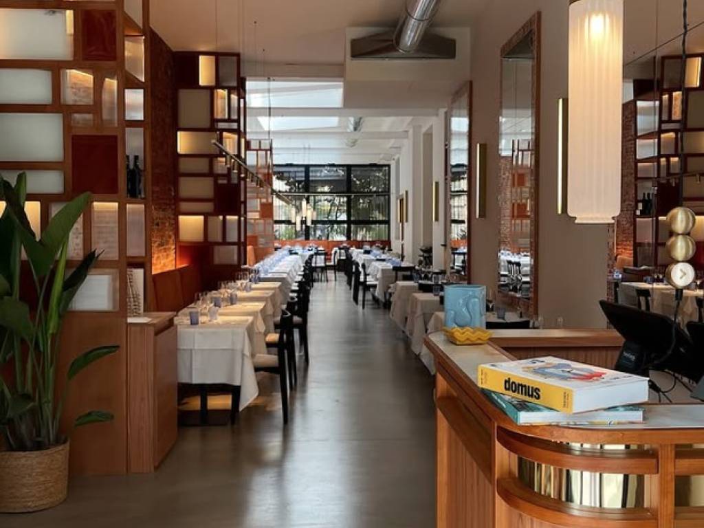 negozio in vendita a Milano in zona Isola