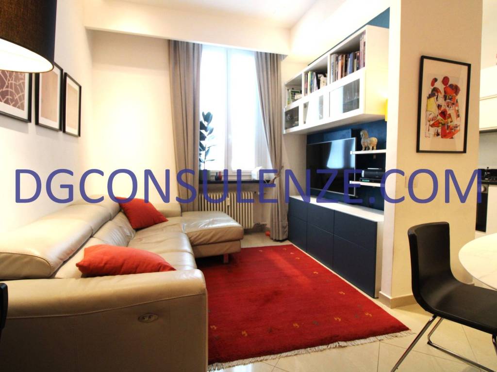 appartamento in vendita a Milano in zona Piazzale Lodi
