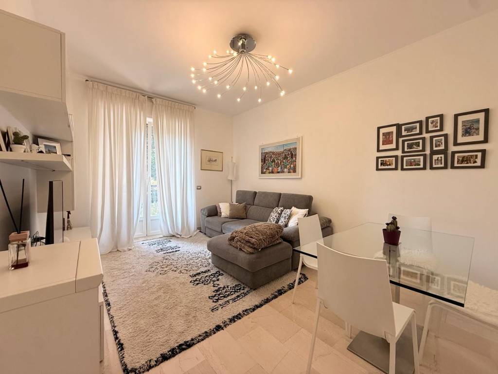 appartamento in vendita a Milano in zona Porta Vittoria