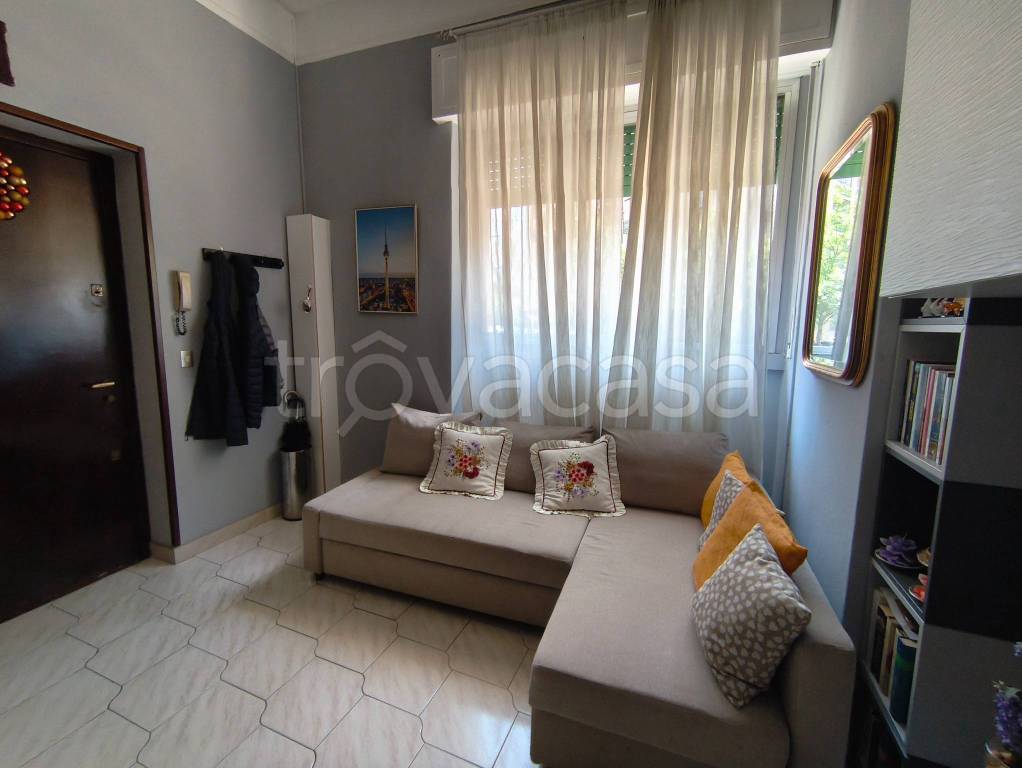 appartamento in vendita a Milano in zona Bovisa