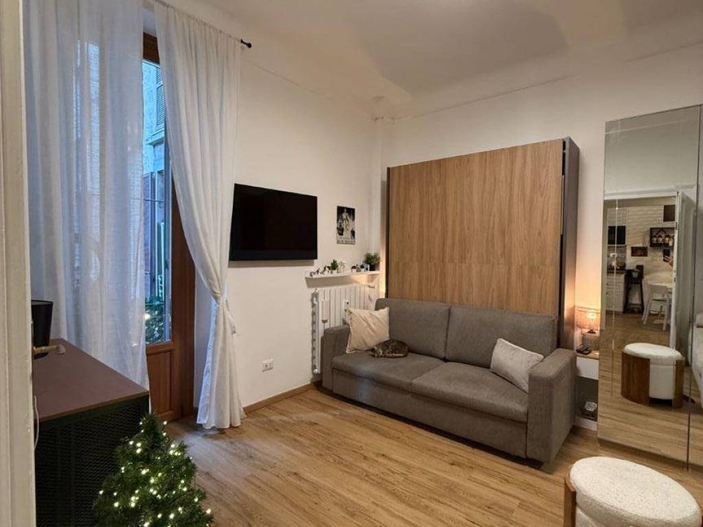 appartamento in vendita a Milano in zona Centro Direzionale
