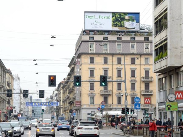 appartamento in vendita a Milano in zona Centro Direzionale