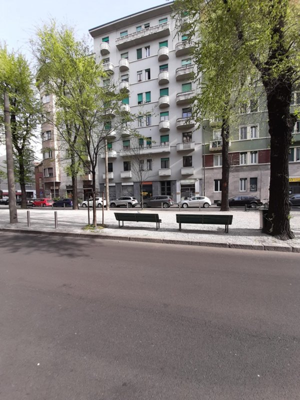 negozio in vendita a Milano in zona Città Studi