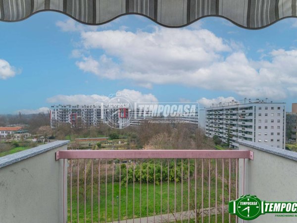 appartamento in vendita a Milano in zona Quarto Cagnino