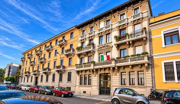 appartamento in vendita a Milano in zona XXII Marzo
