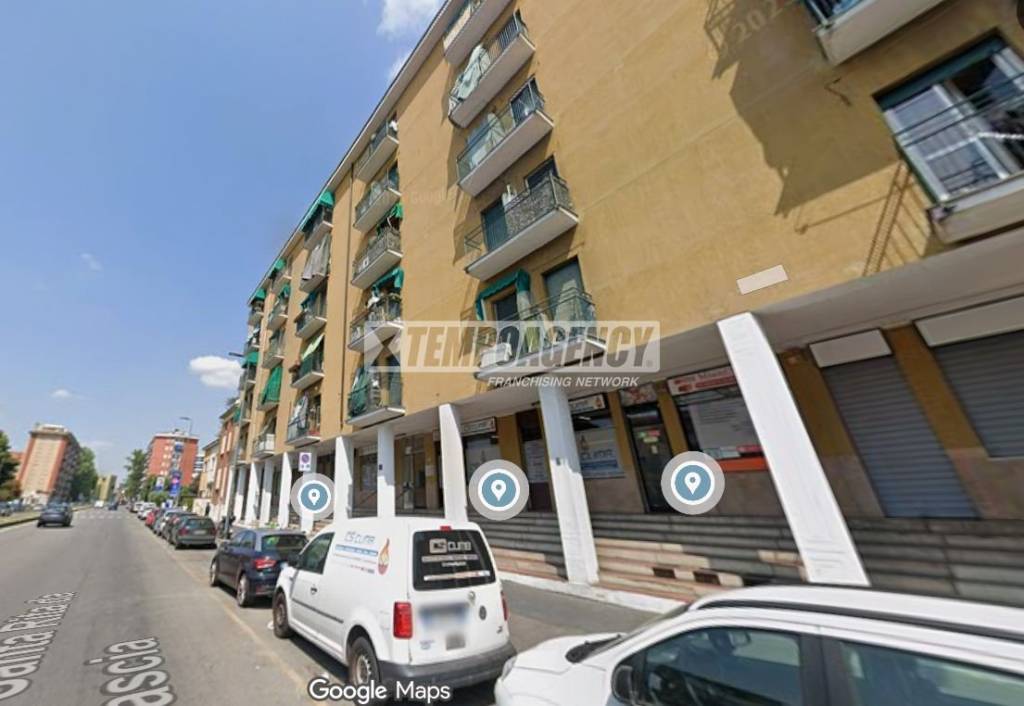 appartamento in vendita a Milano in zona Barona