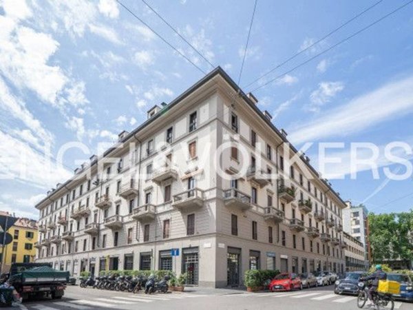 appartamento in vendita a Milano in zona XXII Marzo