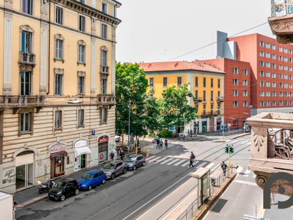 appartamento in vendita a Milano in zona Bocconi