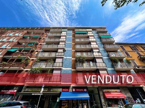 appartamento in vendita a Milano in zona Loreto