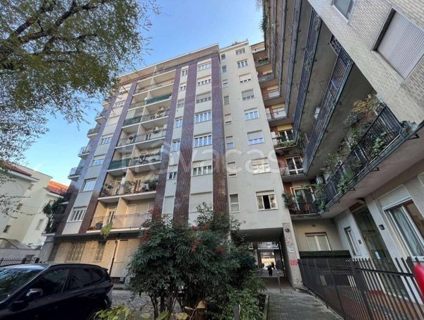 locale di sgombero in vendita a Milano in zona Solari