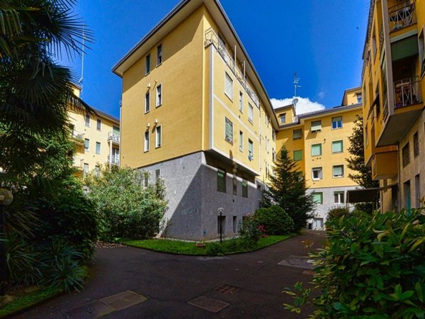 appartamento in vendita a Milano in zona Ghisolfa