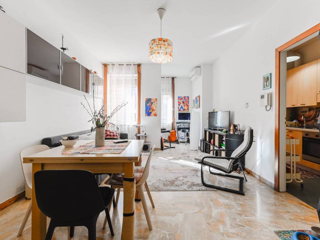 appartamento in vendita a Milano in zona Città Studi