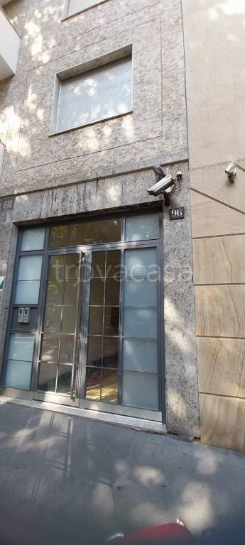 appartamento in vendita a Milano in zona Sempione