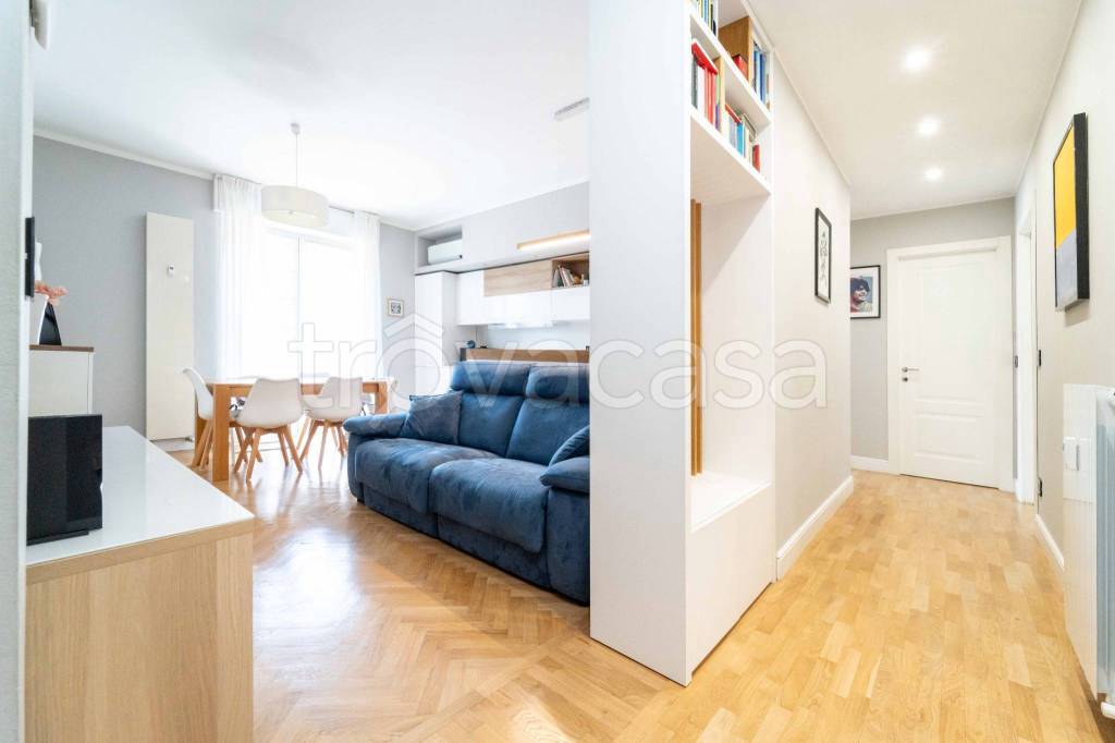 appartamento in vendita a Milano in zona Il Portello