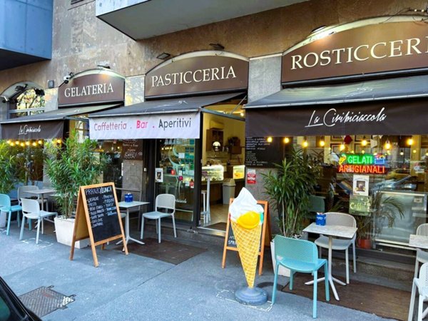 negozio in vendita a Milano in zona Città Studi