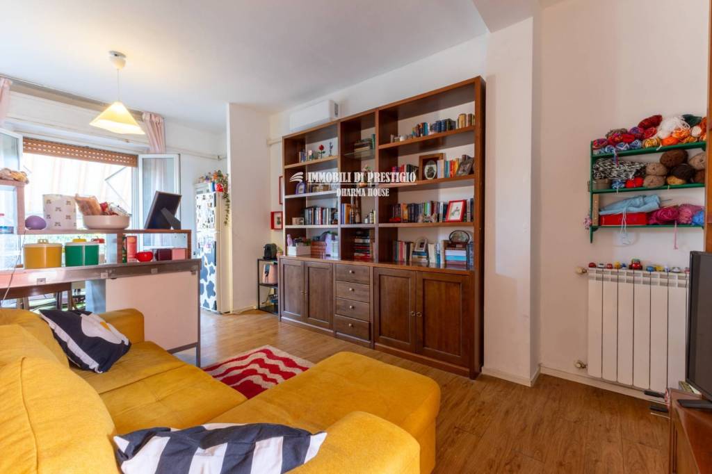 appartamento in vendita a Milano in zona Gorla