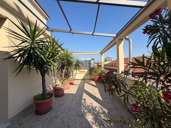 appartamento in vendita a Milano in zona Centro Direzionale