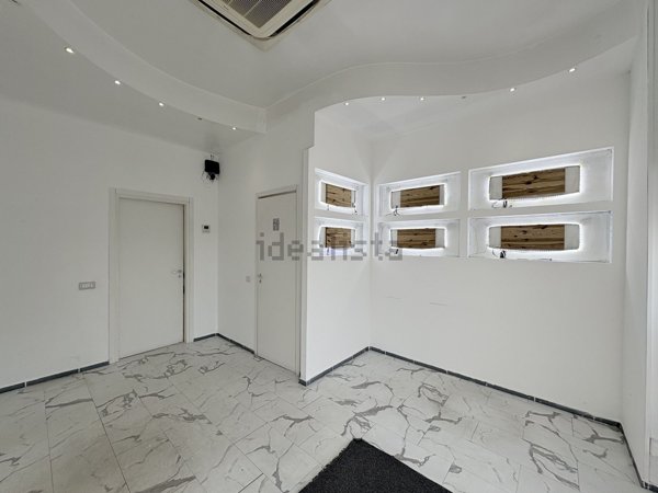 appartamento in vendita a Milano in zona Ronchetto sul Naviglio